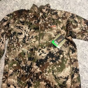 NWT- Sitka Traverse 1/4 zip Subalpine